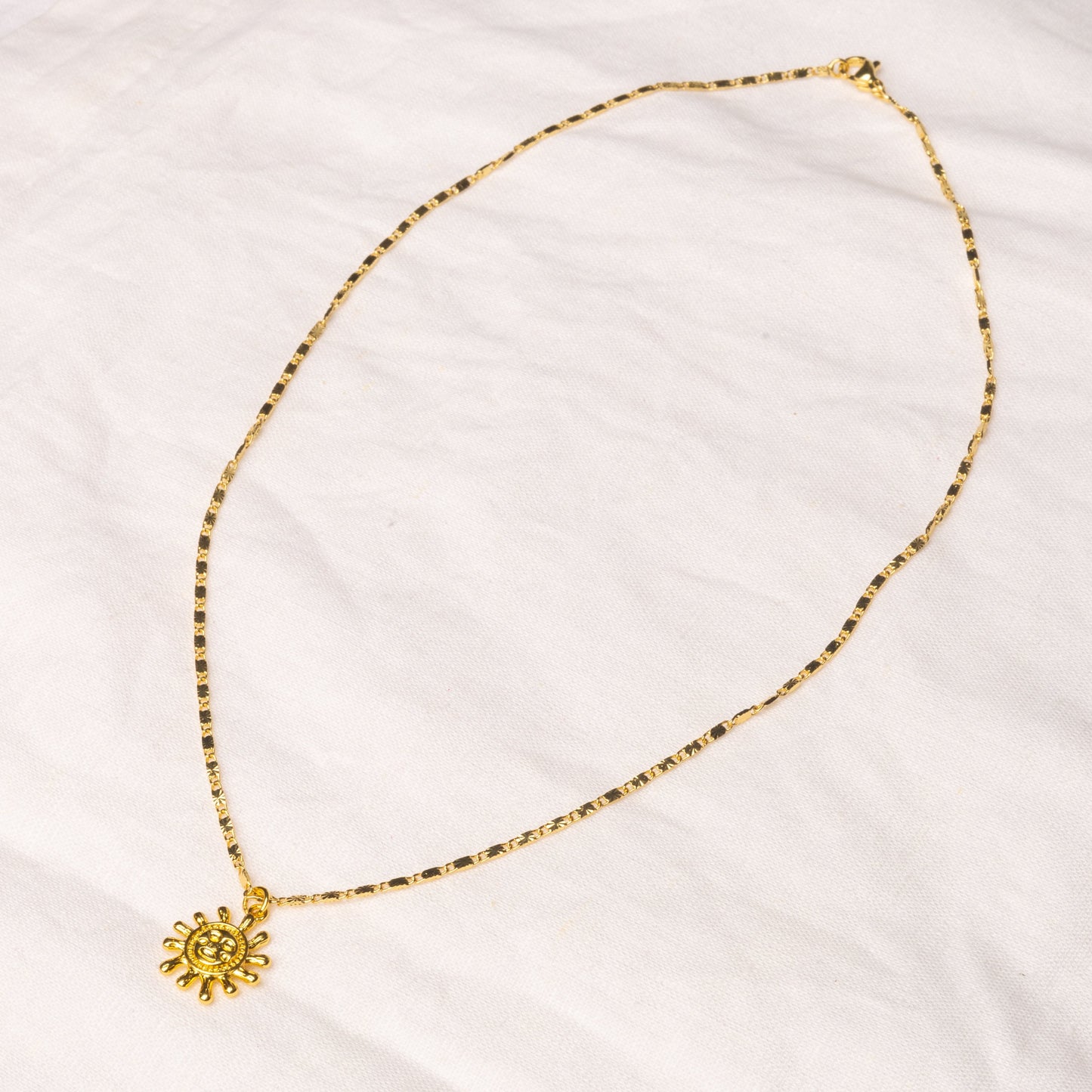Suntan Necklace