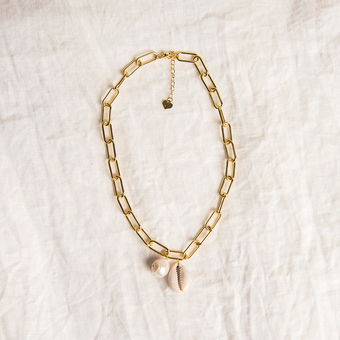 Paperclip Pearly & Shell